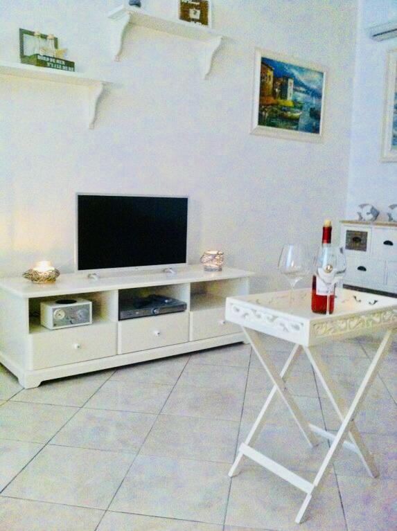 “L'Alcova Delle Sirene” Apartment Bergeggi Luaran gambar