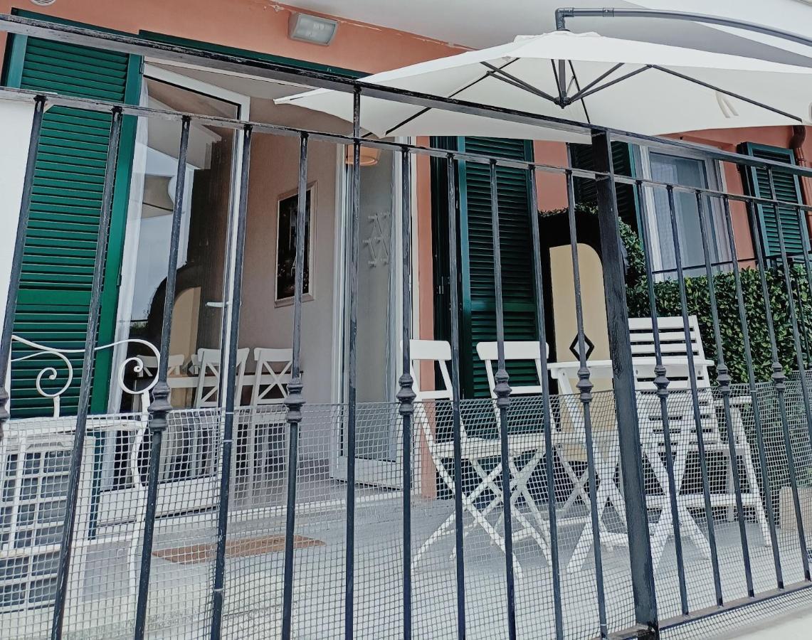 “L'Alcova Delle Sirene” Apartment Bergeggi Luaran gambar