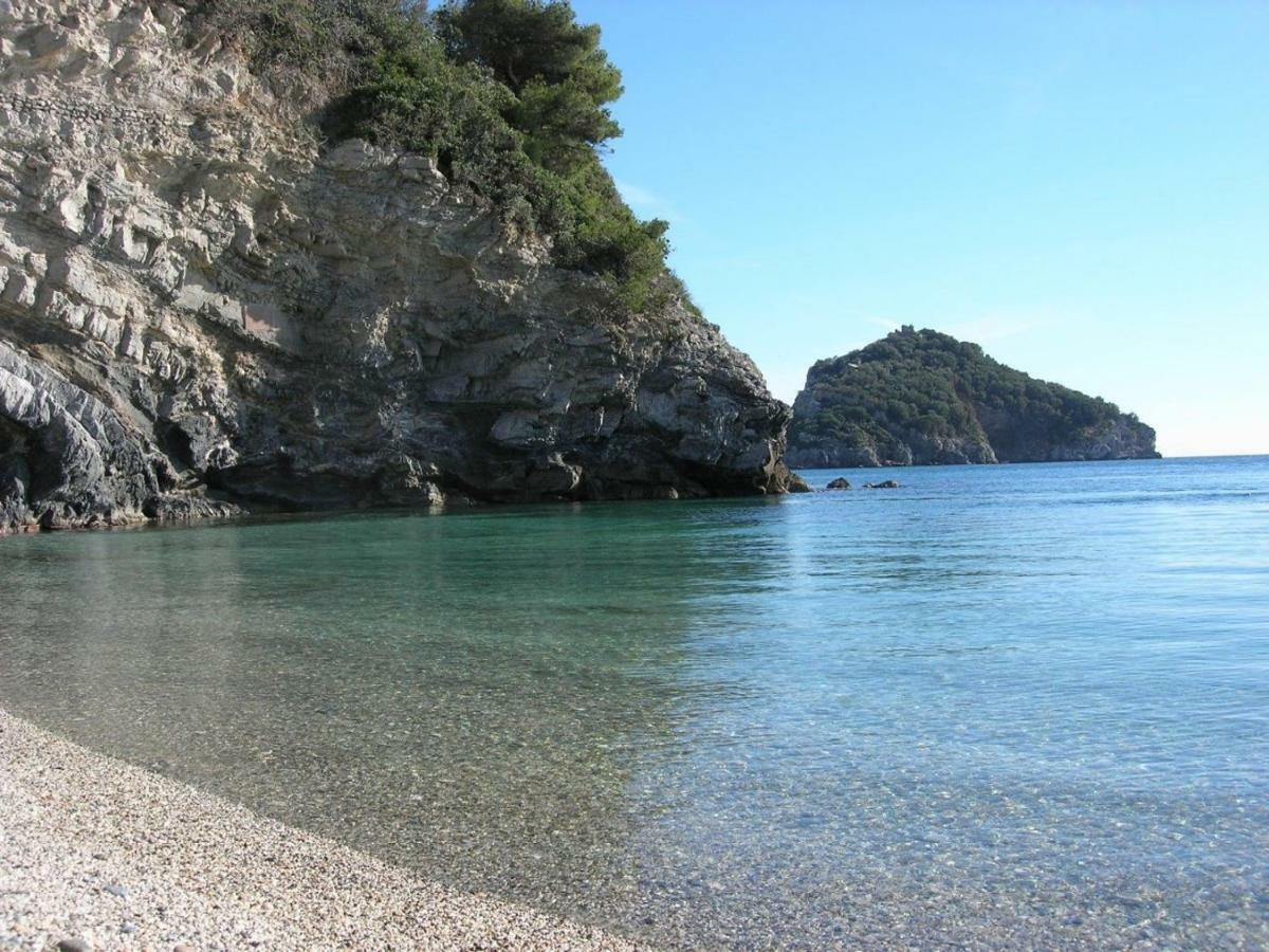 “L'Alcova Delle Sirene” Apartment Bergeggi Luaran gambar